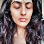 Monica Khanna Instagram - I trust you.....❤️ #meditation #omnamahshivay #mahadev #surrender