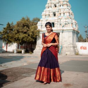 Monisha Blessy Instagram - தாவணி💜

📸: @kishore_b_k_ ✨
Outfit : @aaradiaa_designs ♥️
