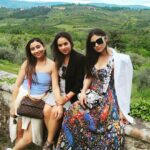 Mouni Roy Instagram - Dancing on the tree tops happy… Firenze, Italy
