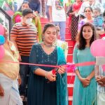 Mridula Vijay Instagram - Really I'm so glad to inaugurate Mommies shop . @mommies_maternity @mommiesmaternitywear One of the best shop for new born babies and preggies. Costume @pradwana