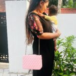 Mridula Vijay Instagram - Mom girl 👧 Costume @__floraldreams PC @parvathy_anuz