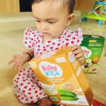Mridula Vijay Instagram - I won’t give this to anyone 😜 Thank you @babyvitafood for this yummy baby food products @dwanikrishna_official
