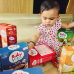 Mridula Vijay Instagram - I won’t give this to anyone 😜 Thank you @babyvitafood for this yummy baby food products @dwanikrishna_official