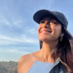 Mrunal Thakur Instagram - My kinda bluesss 💙