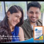 Mrunal Thakur Instagram - Happy to announce my association with a household staple, head and shoulders! Want to know my secret of dandruff-free hair? Head and Shoulder helped me start a dandruff-free affair with my scalp. So, stop running away and say hello to clear scalp. Get upto 72 hours of dandruff protection and up to 100% dandruff-free* scalp now. #Ad *Visible Flakes only, with regular use, atleast 3X per week #HeadAndShoulders #HeadAndShouldersIndia #AntiDandruff #DandruffFree