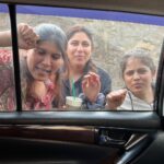 Mrunal Thakur Instagram - Hello sisters 👯‍♀️ I love you to the moon and back 🌹