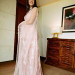 Mrunal Thakur Instagram - 💕🧚🏼‍♀️🫧 Something special coming your way 🥰😇💋 Designer @seemagujraldesign Styled by @archamehta Jewellery: @kushalsfashionjewellery Hair: @deepalid10 Make up: @missblender Assisted by: @vidushiparashar18 Team @poorvjainn @kunjan_sumaria #mtinpune