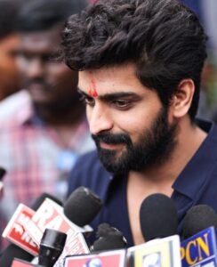 Naga Shaurya Instagram - Love you TIRUPATHI ❤️‍🔥
Unforgettable First Day of 'Paadha Yatra' ✨

With all your support, made it even its rainy all the way! 🤗🤗

#KrishnaVrindaVihari 🎋 
#KVV #KVVfromSept23rd