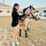 Naira Shah Instagram - Met these cuties and definitely felll in Love with them! Have always been mesmerised by Horses, look how Beautiful they are😍😍! (One was injured hence seems sad😓) #nairashah#dubai#poloclub#lovehorses#we#cuties Al Habtoor Polo Club