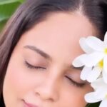 Nandita Swetha Instagram - Going with the trend❤️ #2022 here you go in peace. You taught me many things. Many ups & downs. It’s again loosing many ppl & gaining less. Loosing emotions & gaining less about many. Show must go on. Respecting #2022 but going to be in my couch more peacefully than ever in #2023 #PrimeReels #meta 9 #2022 #2023