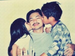Narelle Kheng Instagram - forever your kids ♾️❤️

happy papa day 💛