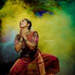 Navya Nair Instagram - Clicks from the performance at varanad devi temple !!! 🛕 @m.r_ananthu Photography #Bharatanatyam #tanjurbani #gurubhyonamah #danceislife
