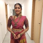 Navya Nair Instagram - First one candid ... then pose pose🤣🤣