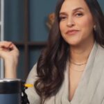 Neha Dhupia Instagram - If, like me, you love nothing more than home-cooked food, then Homepuff's HeatPro lunchboxes are for you. It keeps food hot and fresh for upto 6 hours, which means I get to eat home-cooked food anywhere, without even needing to reheat or microwave it! #heatpro #insulatedcontainer #insulatedlunchbox #insulatedlunch #homewareindia #homewareonline #kitchenindia #kitchenwareindia #homecookedfood #tiffinindia #lunchboxindia