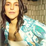 Neha Dhupia Instagram - As I stay in bed …Channelling my Friday night out 😍🚀🤸‍♀️ . . . . . . . @mitavaswani @kapilcharaniya @hamidahairartis @thakkerrishi @limerickofficial