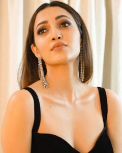 Neha Shetty Instagram - 🖤 Styled by: @mounagummadi Accessories: @freshpurplebyvibha Label: @atelierstores MUA: @thimmappa180 Shot by: @sri.visuals #gullyrowdyonsept17th