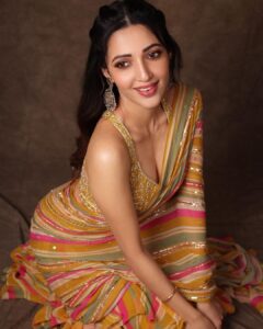 Neha Shetty Instagram - The art of eye contact. 

Styled by @jukalker 
Outfit @paulmiandharsh
@viralmantra
Jewellery @abhilasha_pret_jewelry 
Photographer @pranav.foto