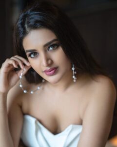 Nidhhi Agerwal Thumbnail - 848.8K Likes - Top Liked Instagram Posts and Photos