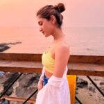 Nidhi Shah Instagram - These are the golden days ✨🏝