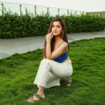 Nidhi Shah Instagram - My Smile is my best accessory and I can't stop smiling with my new SmileyWorld Crocs! I love them 😁 . Available at shopcrocs.in in and select stores in New Delhi, Chennai and Ahemdabad #SmileyWorld @crocs @crocsindia @smileyworldbrand