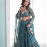 Nisha Agarwal Instagram - Can’t decide if I’m more in love with this outfit or this audio!! Always vibing and thriving in lehengas, what is your go to shaadi outfit? Wearing @vvanivats Jewelry @mahesh_notandass MUAH @khush.mua 📸 @piyushtanpureandco #indianwedding #indianwear #indianweddinglehenga #lehenga #indiandesigners