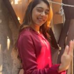 Niti Taylor Instagram - Tera dhyan kidhar hai… teri Heroine idhar hai!!🙋🏻‍♀️🙆🏻‍♀️💁🏻‍♀️ #trendingreels #reelitfeelit #instagramreels