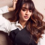 Nusrat Jahan Instagram - 🖤🤍🖤🤍 Hyatt Regency Kolkata