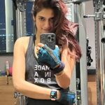 Nusrat Jahan Instagram - Blurry lights...deep mind !!
