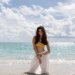Palak Tiwari Instagram - I’m internally smiling 🥺 Kandima Maldives