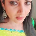 Pallavi Ramisetty Instagram - Badee ache lagte ho....❤ #oldhindisong #love #dedicatedtoloveofmylife #loveforever #togetherforever