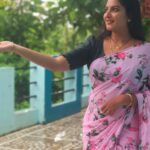 Pallavi Ramisetty Instagram - Rainy day 🌧 Black beads @_krish_collections #jeevanajyothi #starmaa #jyothi #rainyday #shoot #work #instadaily#pallaviramisettyofficial