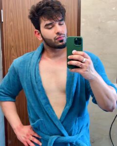 Paras Chhabra Instagram - 😌👀

#paraschhabra #parasarmy
