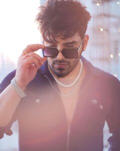 Paras Chhabra Instagram - 👊😎
Stylist:- @mandydebbarma 

📸 @arpitdop