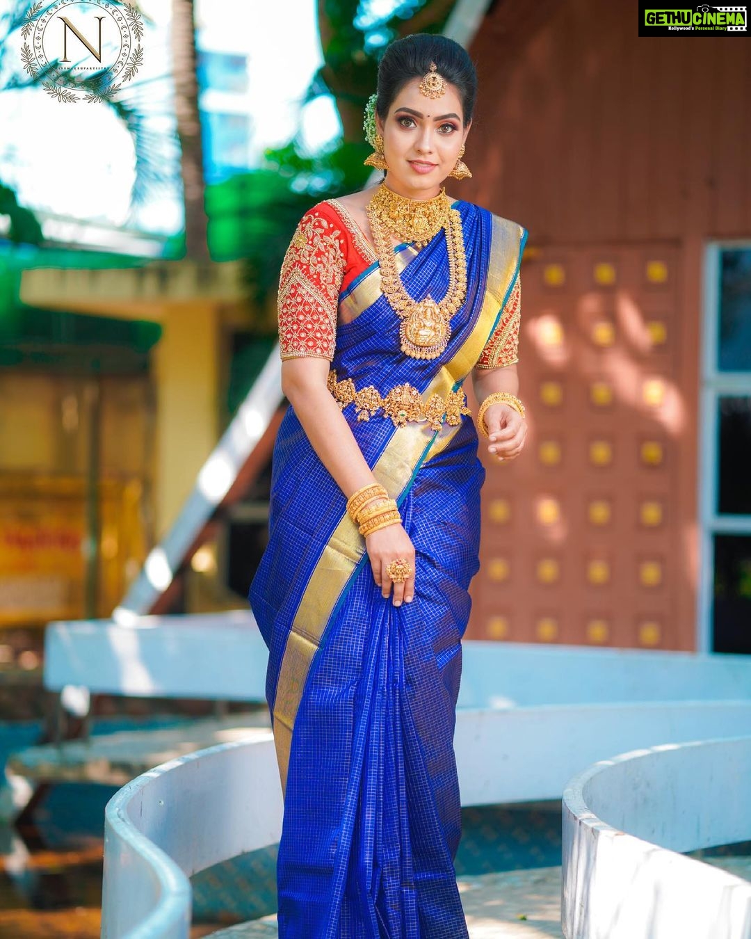 Kerala Silver Kasavu and Blue Colour Border Saree – Southloom Handmade and  Organics