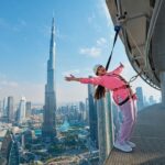 Poonam Dhillon Instagram - Fun in Dubai! #Throwback #DoYouBelieveIt #VisitDubai Link: https://www.visitdubai.com/en/travel-to-dubai?perz=in