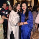 Poonam Dhillon Instagram – Thanks Dearest Alka @therealalkayagnik  for such a lovely evening !! So good to meet So many friends .. specially from Music world .. whom had not met in so long . Ur Warmth, love & Friendship was evident everywhere !!! Ur dear brother @samiry19 looked after all so warmly too!! love ❤️ Love ❤️ & More Love ❤️