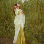 Poornima Indrajith Instagram - Onam 2022 🌾✨🌼 💛 Pic : @manekha_ Wardrobe : @pranaahbypoornimaindrajith