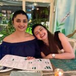 Prachi Deasi Instagram - Belated Happy Birthday @eshadesai 🥂💫🎂🤍🪬 may you always be amused by me 🫠 #happybirthday #happy #birthday #sisters #latergram