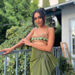 Pragathi Guruprasad Instagram - kicking off Diwali in my dream outfit by @papadontpreachbyshubhika 🪔 🌿 thank you @ourplace @cuyana @goldhouseco @browngirlmag ✨
