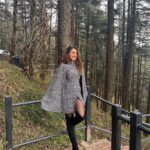 Pragya Jaiswal Instagram - Winter mood 🥀