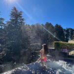 Pragya Jaiswal Instagram - Summer feels in the winter sun☀️🏔️