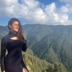 Pragya Jaiswal Instagram - Hilly & chilly 🏔️