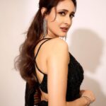 Pragya Jaiswal Instagram - Eid Mubarak to everyone celebrating 🌙✨ Outfit @sawangandhiofficial Earrings and ring @anmoljewellers Bracelet @tribebyamrapali Bag @eena.official Styled by @anshikaav Assisted by @roshiijain Fashion intern @bhatia_tanisha Makeup @athirathakkar Hair @yogitasheth96 Shot by @kaasastudio