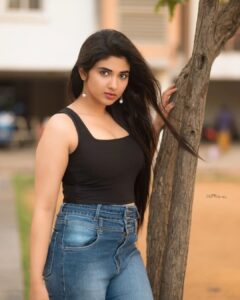 Pragya Nagra Instagram - Knock knock. Who’s there? The weekend vibes🔥🔥🔥

PC @sathyaphotography3 🥰❤️

#telugugirls #telugumemes #teluguammayi #teluguactress #tamilgirls #telugugirl #telugucinema #teluguboys #keralagirls #tollywood #biggbosstelugu #telugureels #trending #hyderabad #micset #telugustatus #teluguhot #tamilgirl #tamilponnu #telugumovies #telugusongs #maheshbabu #telugupeople #vijaydevarakonda #telugubgm #bollywood #alluarjun #teluguwhatsappstatus #samantha #tamilheroine