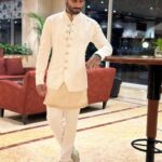 Prateik Babbar Instagram - mere yaaron ki shaadi ‼️🥹❤️🧿 congratulations to the beautiful couple & my beautiful friends like family ‼️ @kajol_kanther & @dishantnm #KaanDhoGaya #DishKaJhol ❤️ styling : @kajol_kanther outfit : @niveditasaboocouture photography : @framingframesbyps @pushkar_soni4777 p.s. - swipe left for happily ever after ‼️🥹❤️🧿