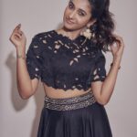 Priya Bhavani Shankar Instagram - Wishing you all an amazing year ahead 🖤 Happy Happy New Year to all of us! 🤗 Outfit:- @Maddermuch Acessories:- @suhanipittie Styling :- @shefalideora_ Assistant:- @Justmahnaz Photography : @arifminhaz Hyderabad,india