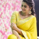 Priya Bhavani Shankar Instagram - தமிழ் புத்தாண்டு வாழ்த்துகள் ❤️ PC: @arunprasath_photography Stylist: @niru05_raghupathy Saree: @geethikakanumilli Jewellery: @houseofshikha Makeup: @makeupmaliksam Hair: @koduruamarnath