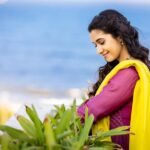 Priya Bhavani Shankar Instagram - 🙋🏻‍♀️April already! PC: @arunprasath_photography Outfit: @label_kinjalmodi Jewellery: @stylorisilver Makeup: @makeupmaliksam Styled by: @nikhitaniranjan