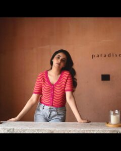 Priyanka Mohan Instagram - Dream of para-para-paradise 🍭🎶

Styled by @pallavi_85 @openhousestudio.in 
Photos @hunar.daga 
M&H @kalwon_beauty @puii_c_ammy