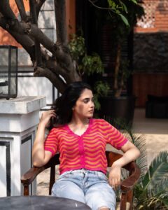 Priyanka Mohan Instagram - Dream of para-para-paradise 🍭🎶

Styled by @pallavi_85 @openhousestudio.in 
Photos @hunar.daga 
M&H @kalwon_beauty @puii_c_ammy